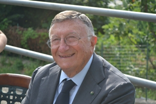 Dr. Giulio Tarro